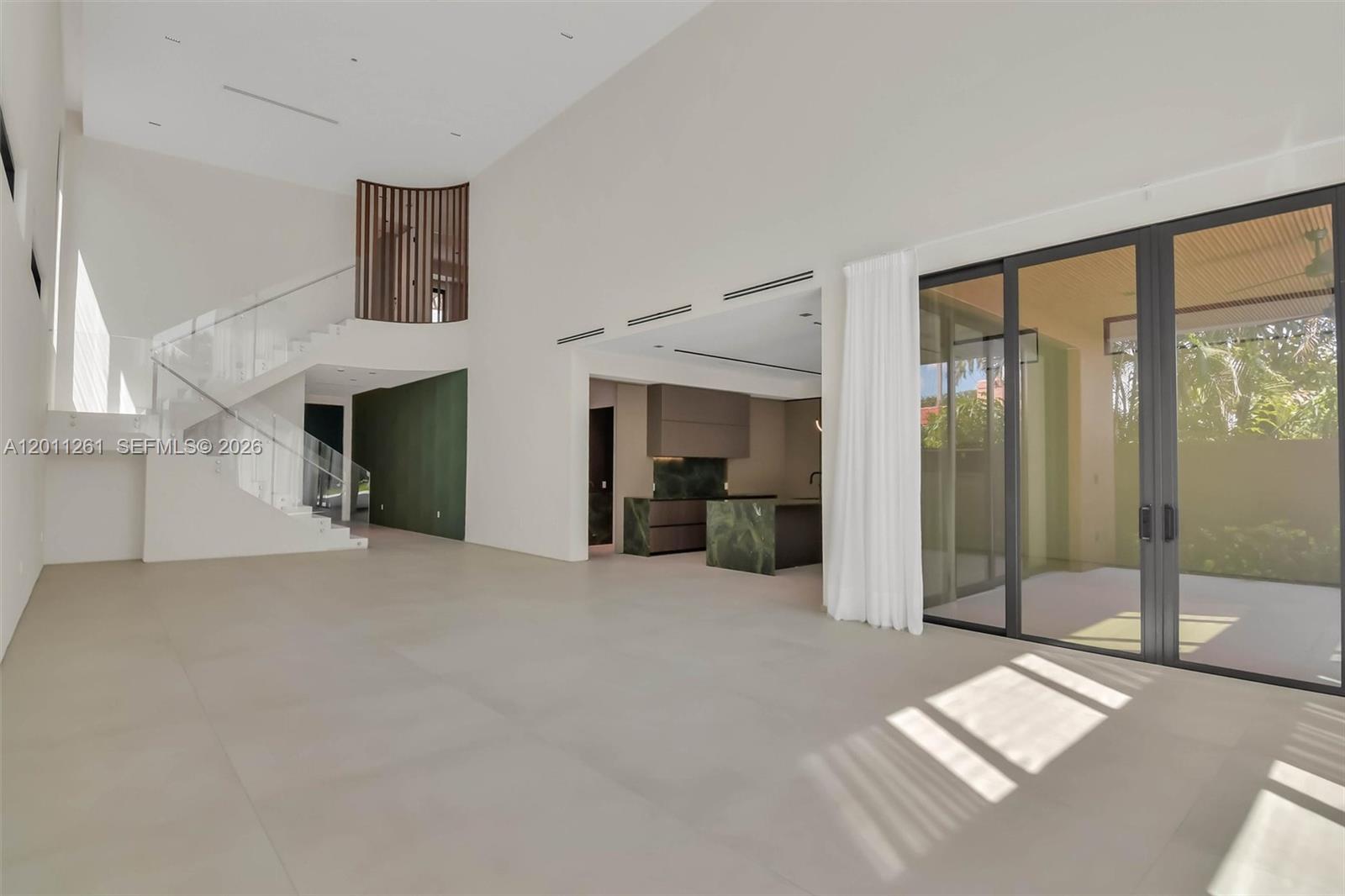 135 Southwest 29th Road Miami, FL 33129 - Photo 8 of 74