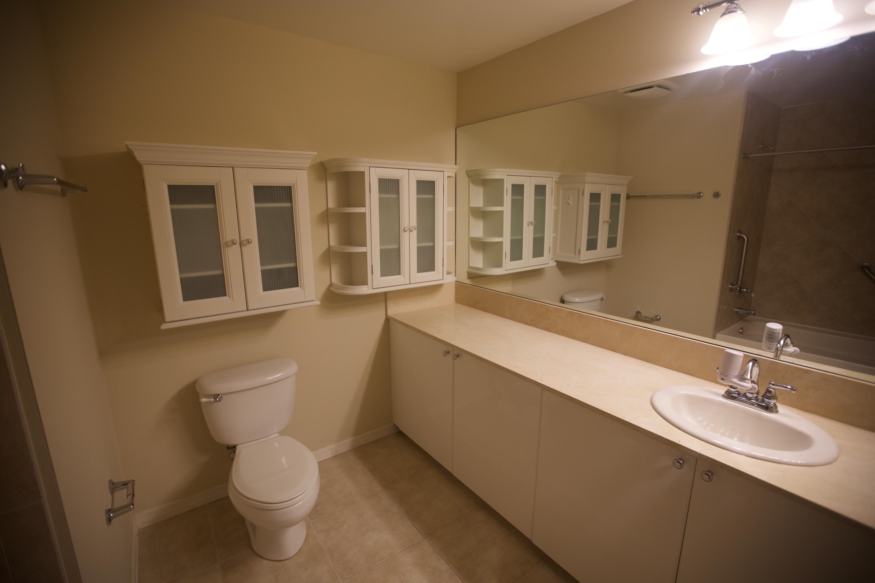 233 South Federal Highway, Unit 617 Boca Raton, FL 33432 - Photo 11 of 25 Master Bathroom