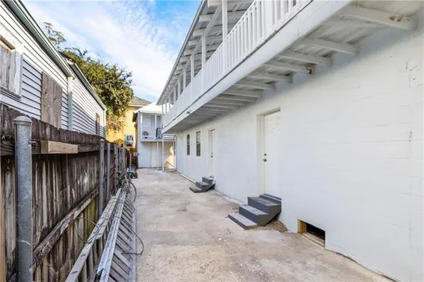 $640,000 | 2009 Conti Street, New Orleans, LA 70112