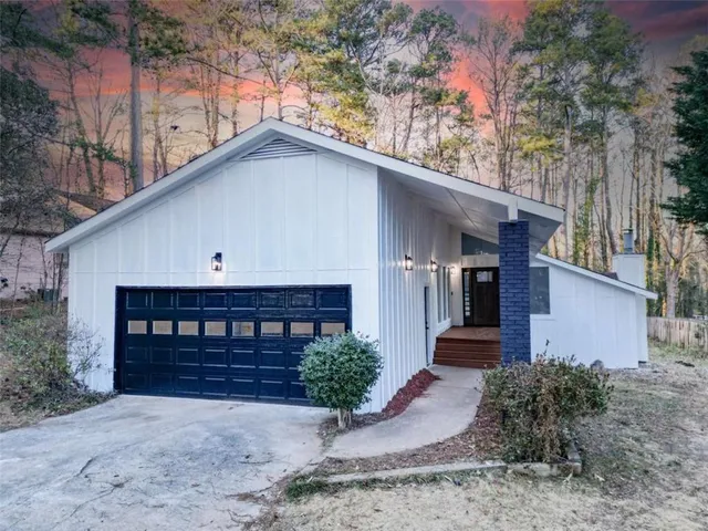 $339,900 | 6788 East Woodridge Place, Douglasville, GA 30135