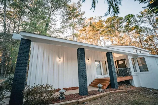 $339,900 | 6788 East Woodridge Place, Douglasville, GA 30135