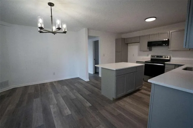 $339,900 | 6788 East Woodridge Place, Douglasville, GA 30135