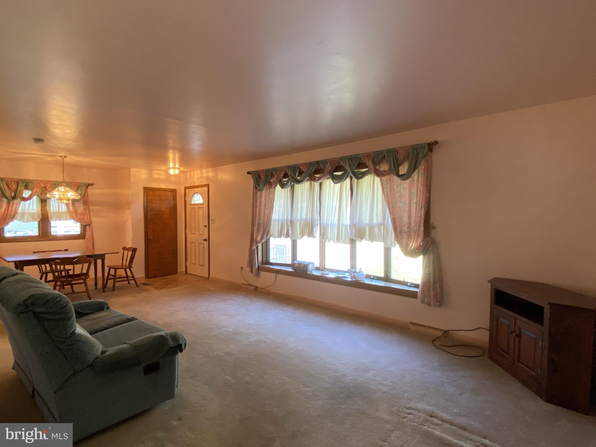 159 West County Line Road Hatboro, PA 19040 - Photo 8 of 14