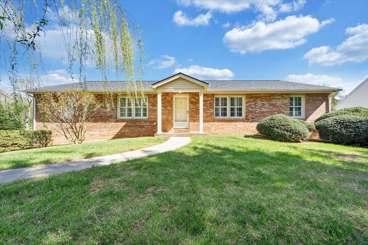 139 Winesap Road Roanoke, VA 24019 - Photo 3 of 71 03-MIB06466