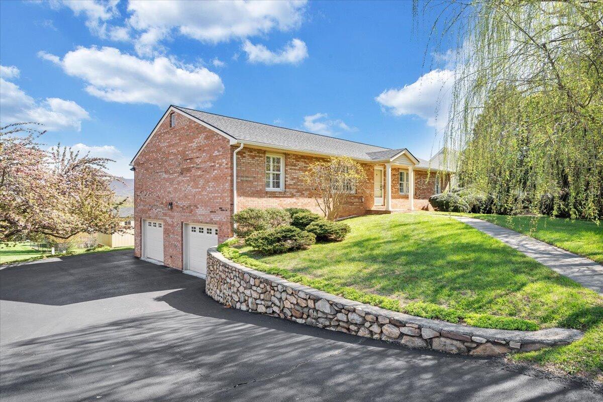 139 Winesap Road Roanoke, VA 24019 - Photo 66 of 71 69-MIB06460