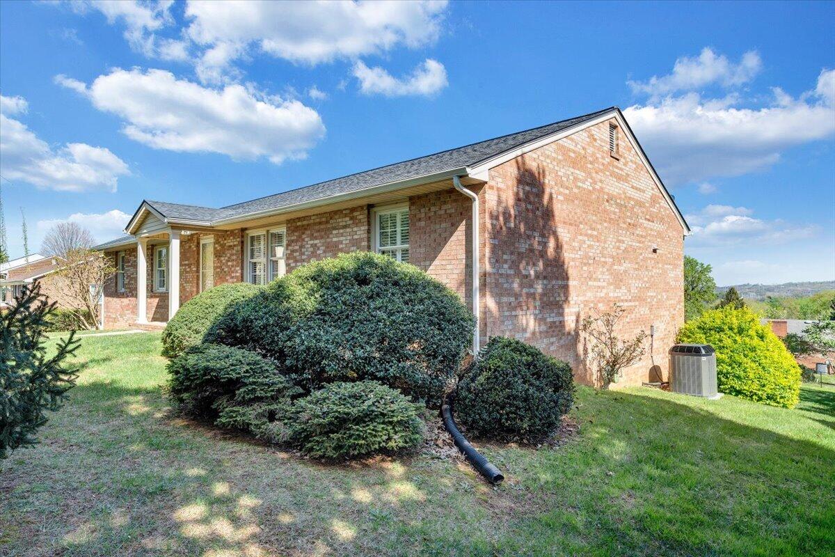 139 Winesap Road Roanoke, VA 24019 - Photo 70 of 71 73-MIB06481