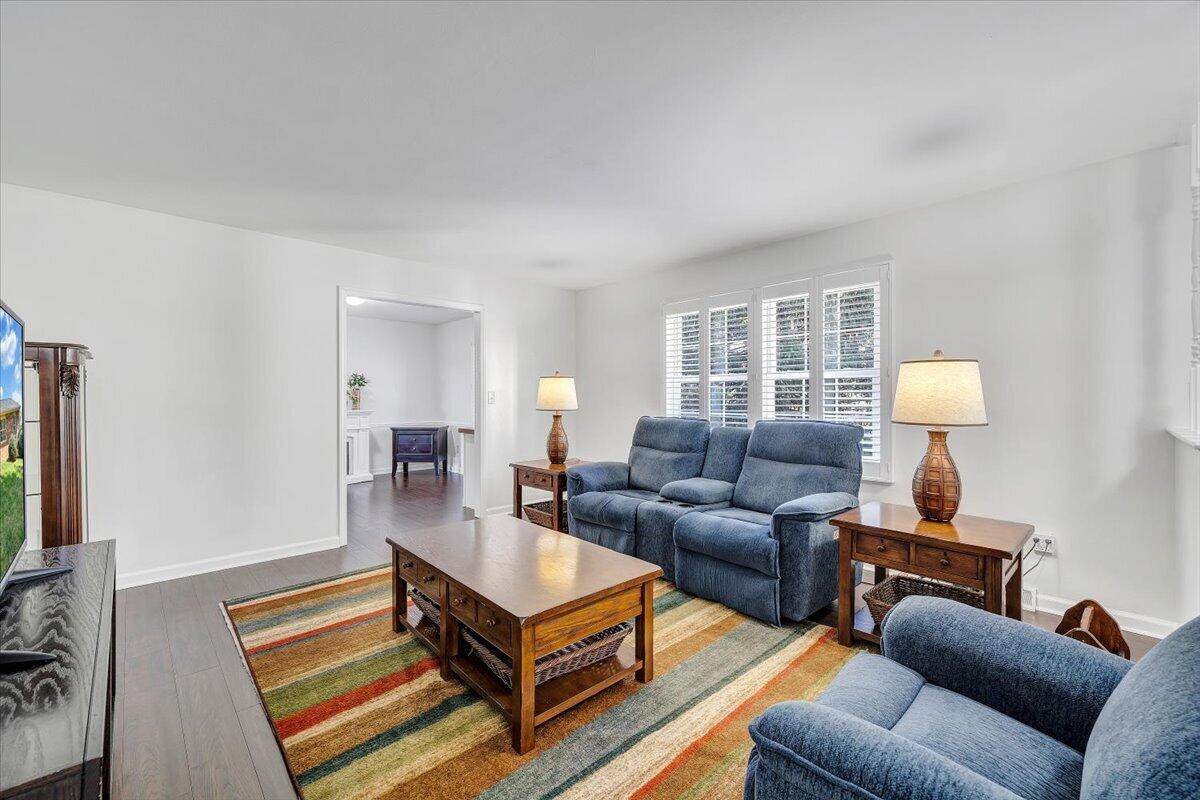 139 Winesap Road Roanoke, VA 24019 - Photo 7 of 71 07-MIB06253