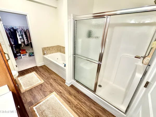 $549,000 | 23 Canterbury Lane, Bethlehem, NY 12054