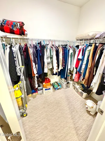 $579,900 | 23 Canterbury Lane, Bethlehem, NY 12054