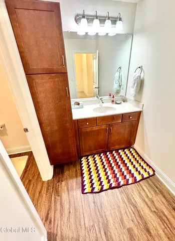 $579,900 | 23 Canterbury Lane, Bethlehem, NY 12054