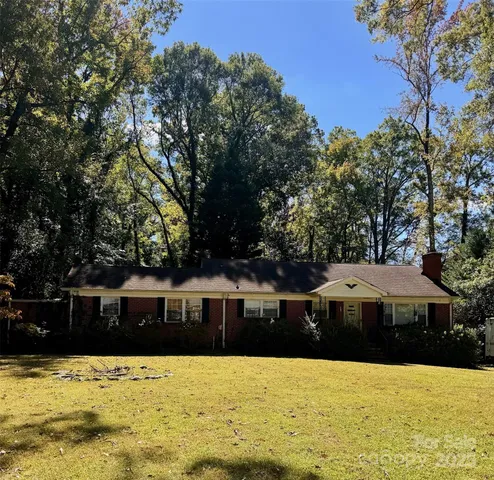 $325,000 | 6328 Barcliff Drive, Charlotte, NC 28212