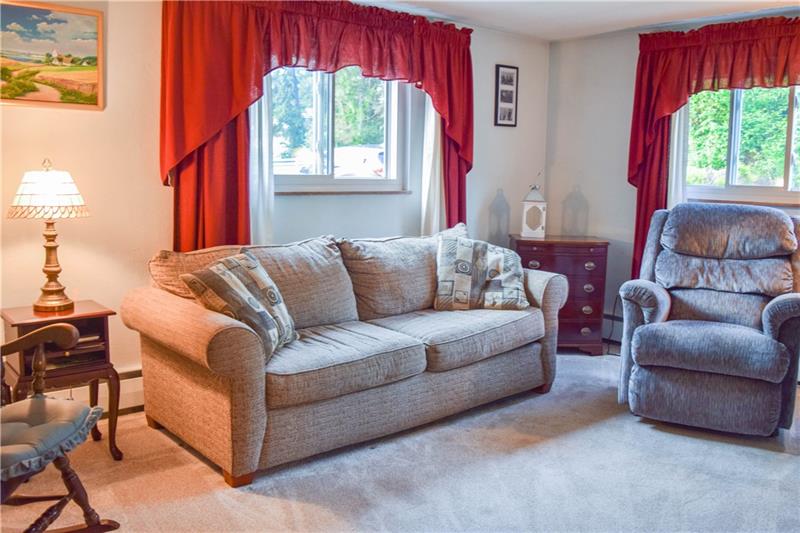335 Ewing Road Carnegie, PA 15106 - Photo 8 of 23 Gallery Image 8