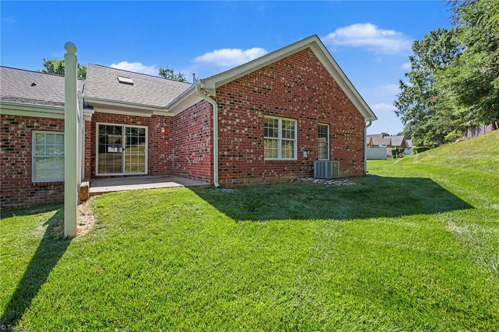 4261 Lumsden Lane High Point, NC 27265 - Photo 26 of 28
