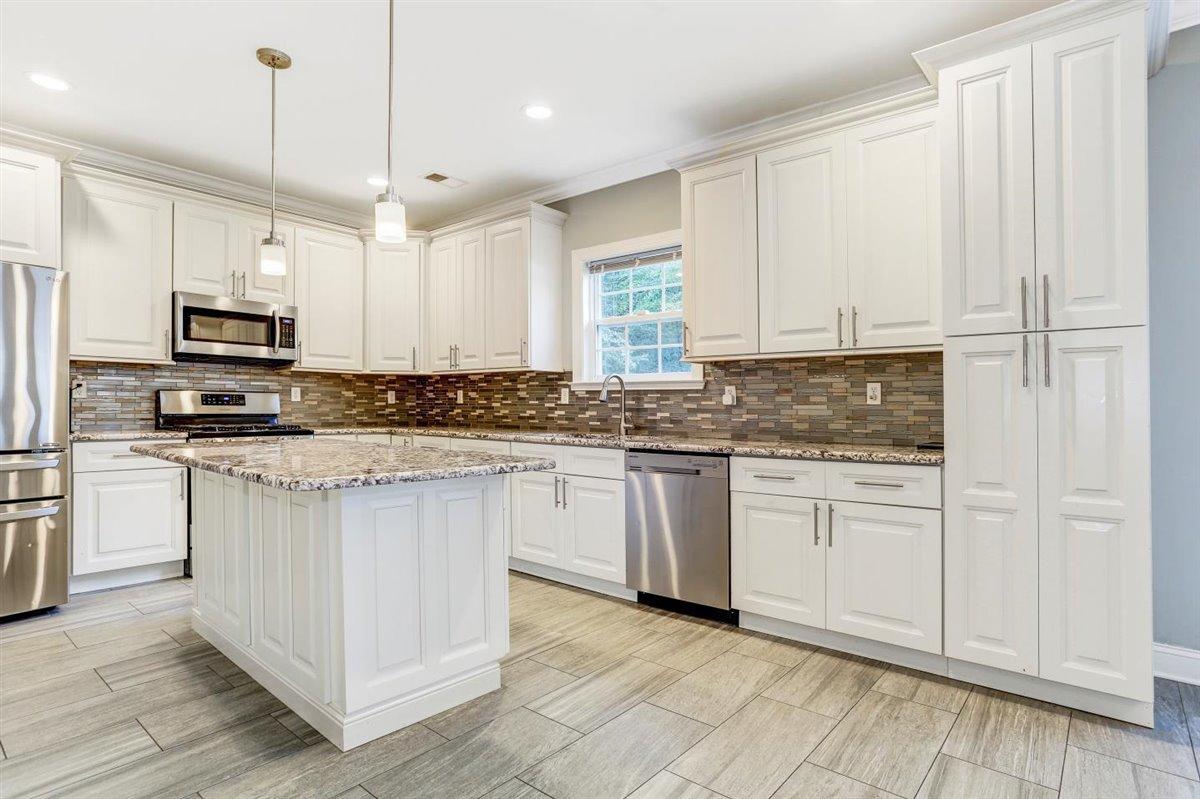 141 Forest Road Manchester Township, NJ 08759 - Photo 14 of 47 42" Kitchen cabinets