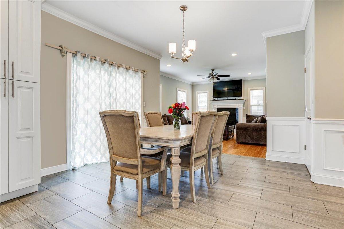 141 Forest Road Manchester Township, NJ 08759 - Photo 10 of 47 Dining area