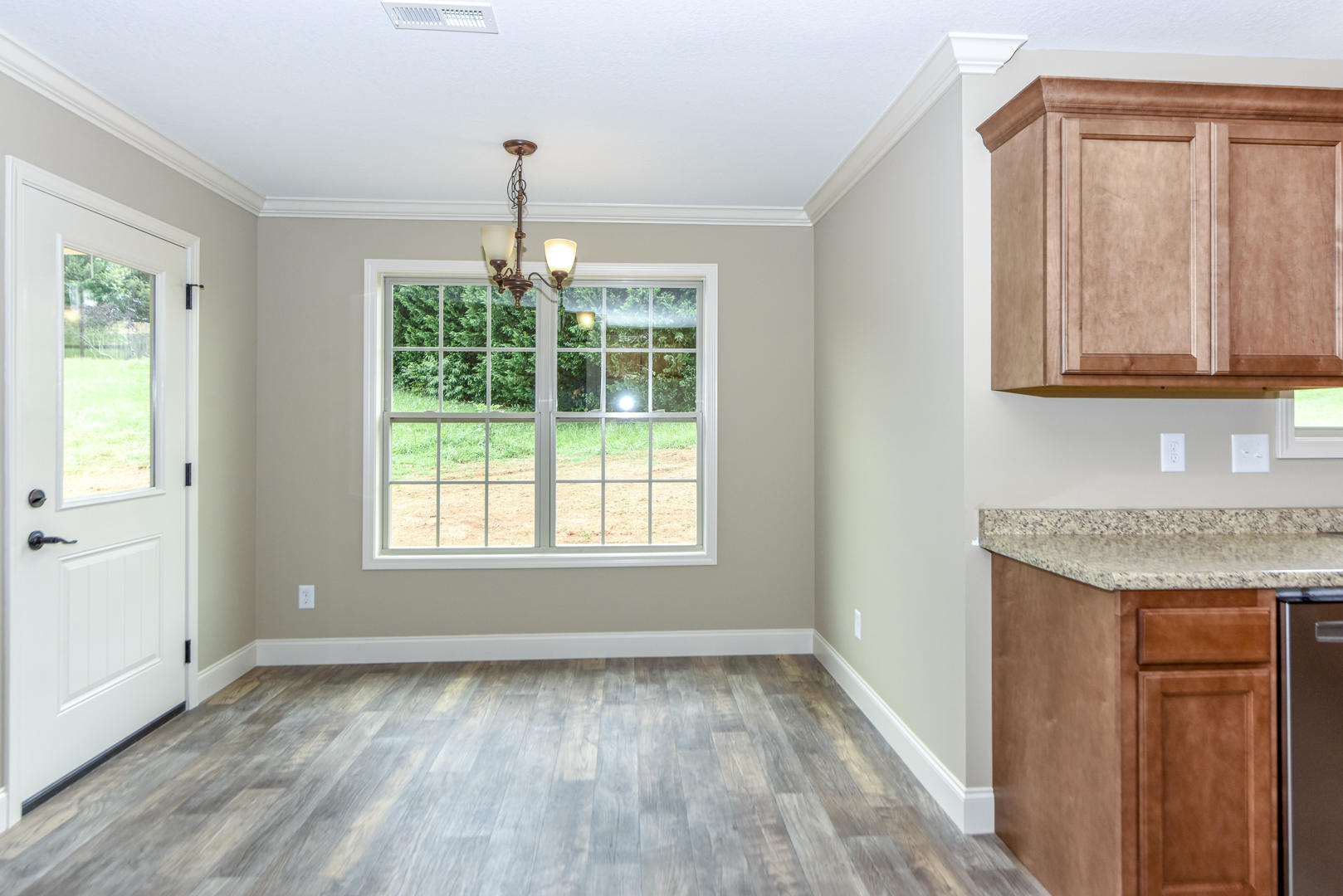5037 Gregory Road Greenback, TN 37742 - Photo 12 of 39 _DSC4252