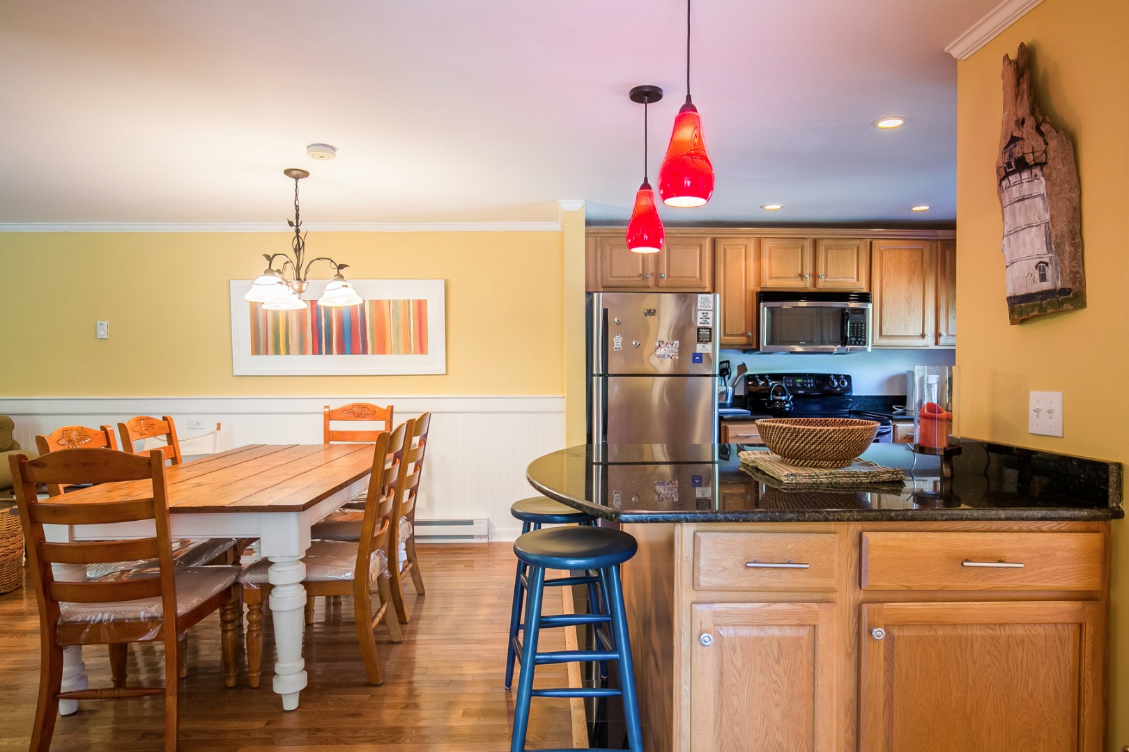 2 Mattakesett Bay Road, Unit M2 Edgartown, MA 02539 - Photo 10 of 22 Dining and breakfast bar.