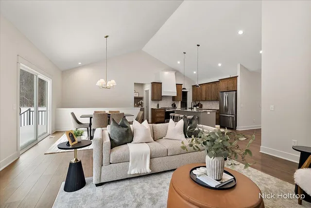 $679,900 | 9738 56th Avenue, Allendale, MI 49401