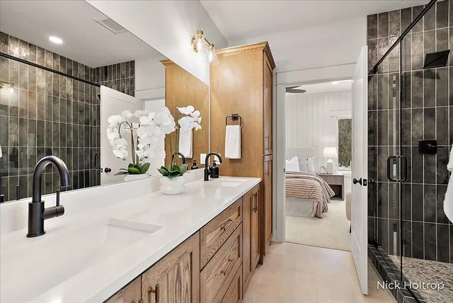 $679,900 | 9738 56th Avenue, Allendale, MI 49401