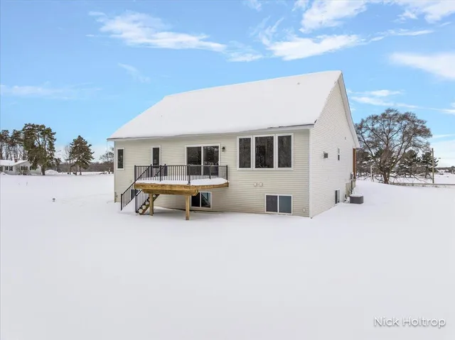 $679,900 | 9738 56th Avenue, Allendale, MI 49401