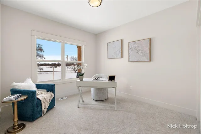 $679,900 | 9738 56th Avenue, Allendale, MI 49401