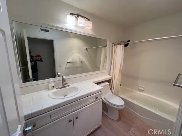 $6,200 | 33 Sandpiper, Irvine, CA 92604