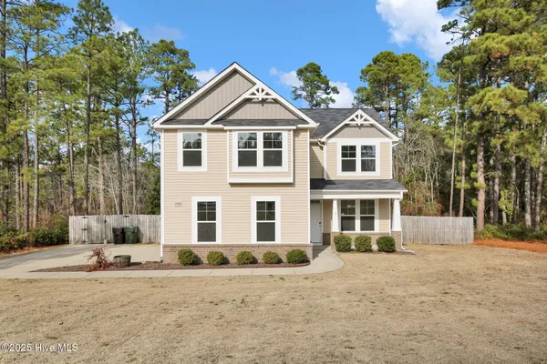 $2,400 | 1300 Whitney Drive, Aberdeen, NC 28315