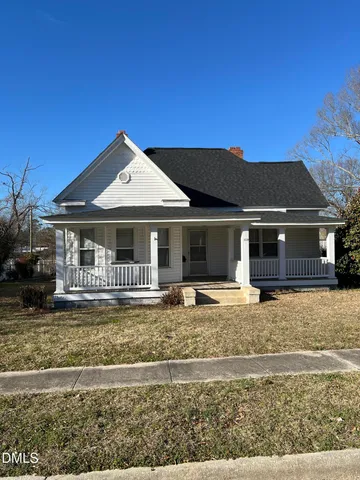 $1,200 | 119 East Sycamore Street, Zebulon, NC 27597