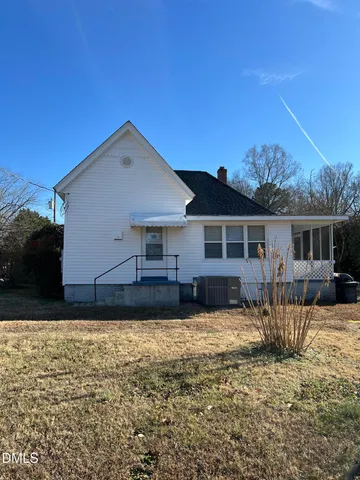 $1,200 | 119 East Sycamore Street, Zebulon, NC 27597