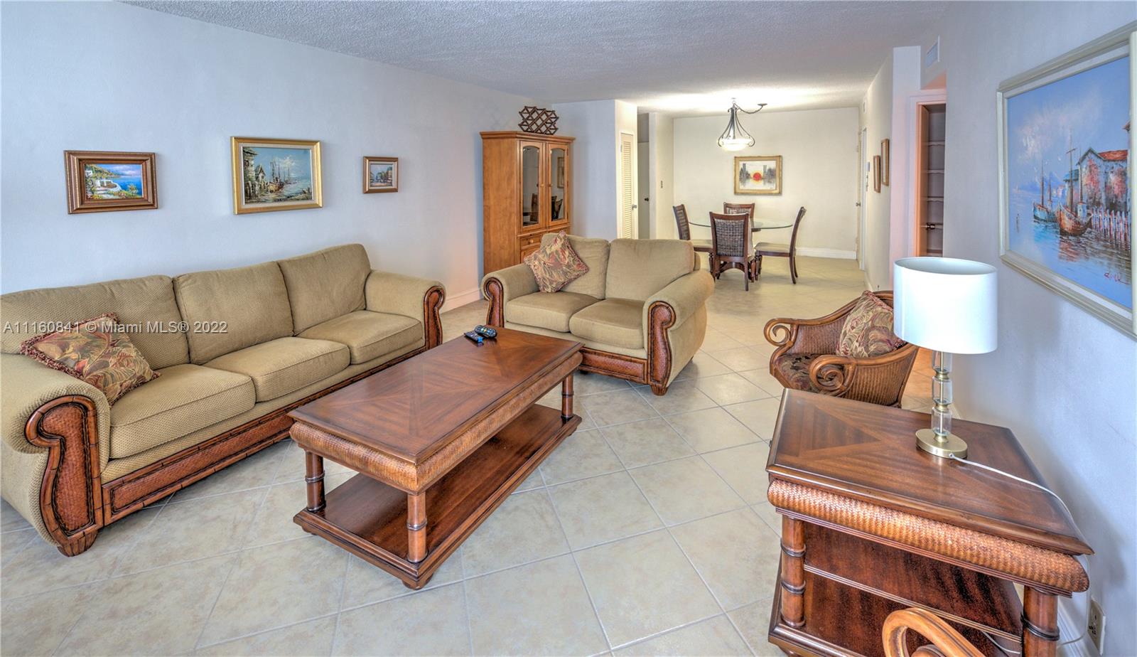 9225 Collins Avenue, Unit 908 Surfside, FL 33154 - Photo 3 of 12