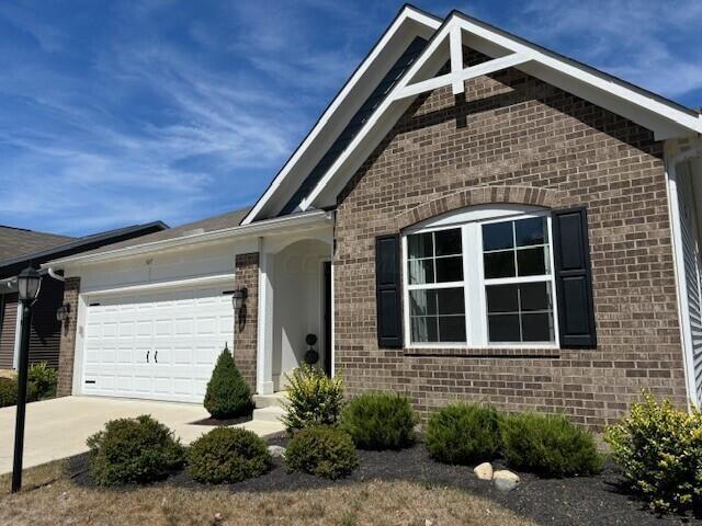 507 Randall Road Delaware, OH 43015 - Photo 2 of 41 Randall 507 Front Brick Side