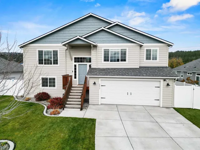 $500,000 | 9817 East Hoffman Court, Spokane Valley, WA 99206
