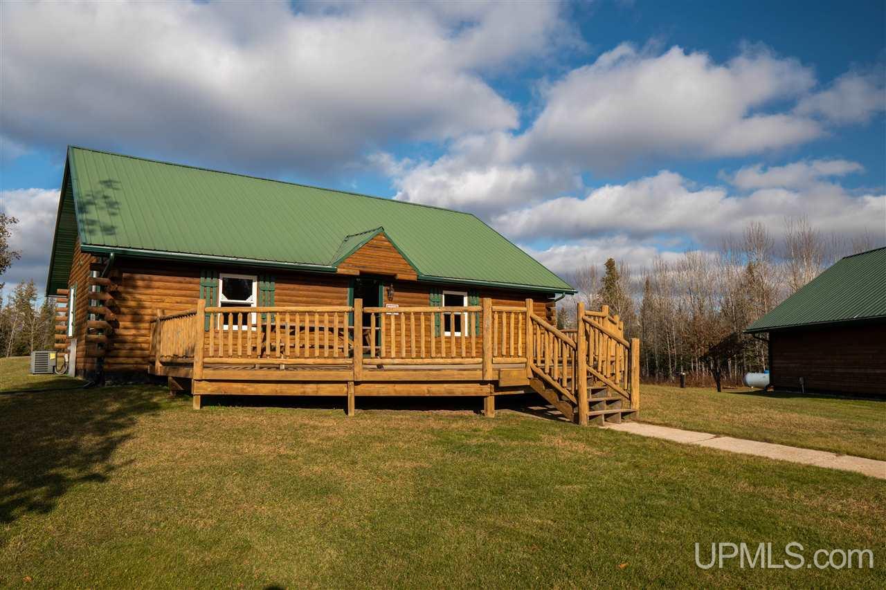 1378 Co Road Cornell, MI 49818 - Photo 4 of 22