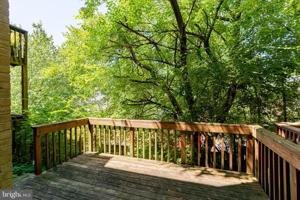 $3,950 | 2162 Kings Garden Way, Falls Church, VA 22043