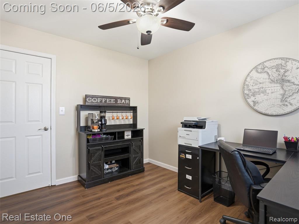 4603 East Thirteen Mile Road Warren, MI 48092 - Photo 21 of 33