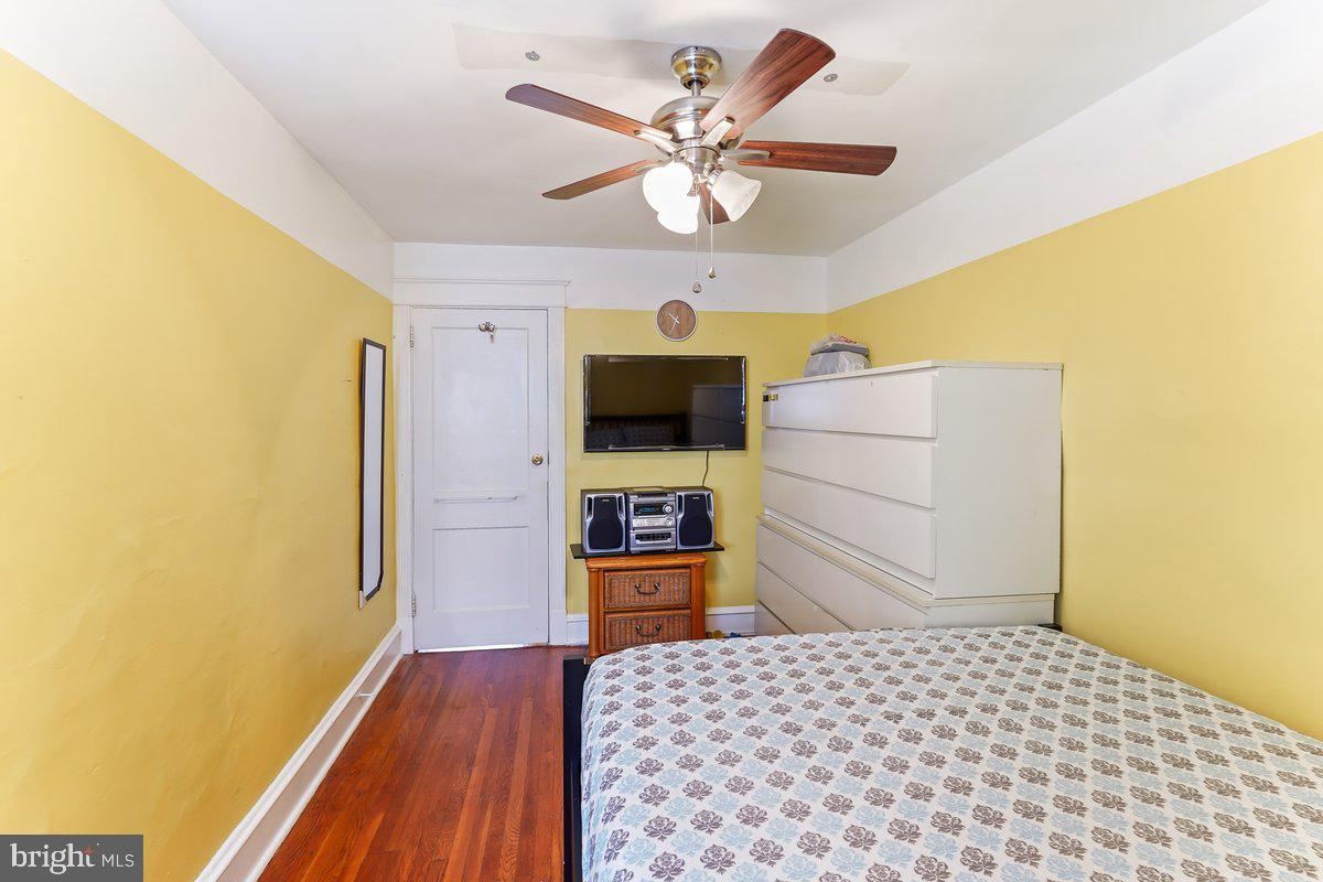 135 Hampden Road Upper Darby, PA 19082 - Photo 18 of 25