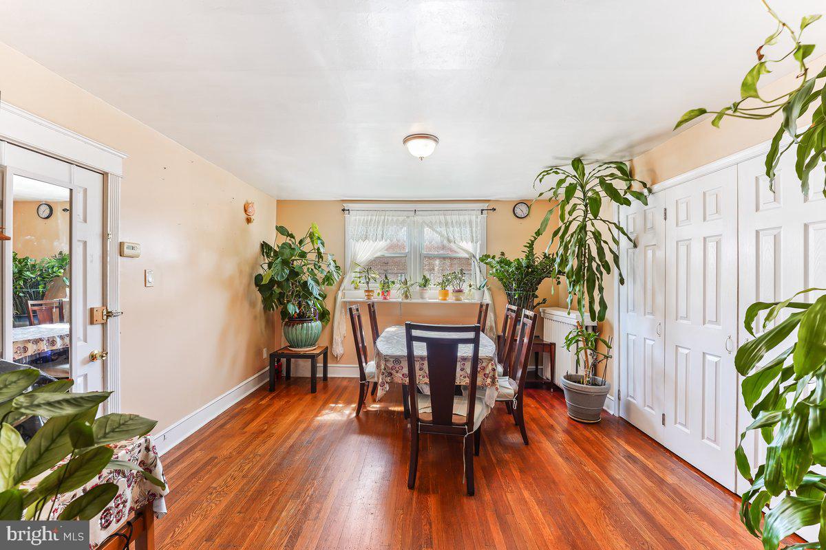 135 Hampden Road Upper Darby, PA 19082 - Photo 8 of 25