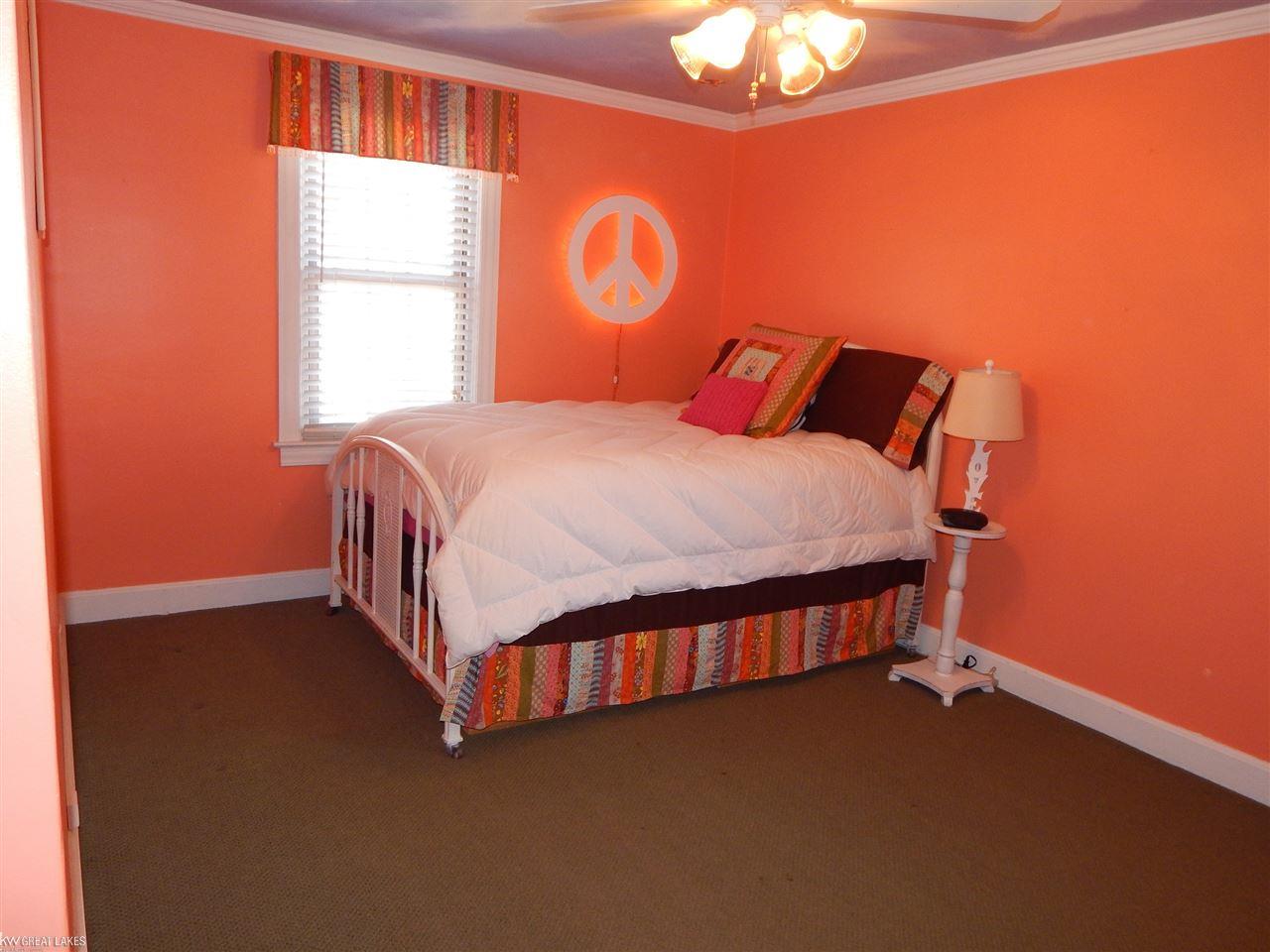 1505 Hampton Road Grosse Pointe Woods, MI 48236 - Photo 20 of 35