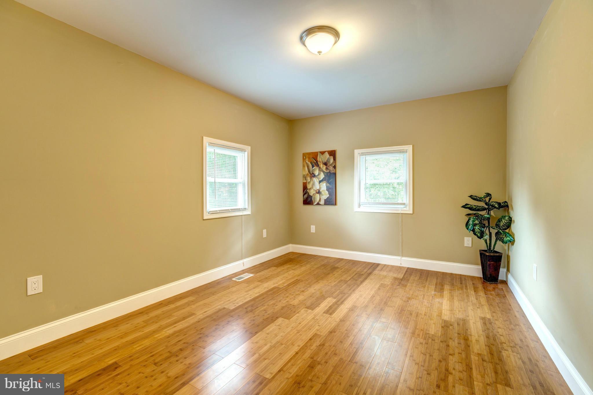 6108 Ridgeview Avenue Baltimore, MD 21206 - Photo 17 of 29 Bright and Spacious