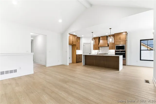 $649,000 | 711 Lillian Way, Jeffersonville, IN 47130