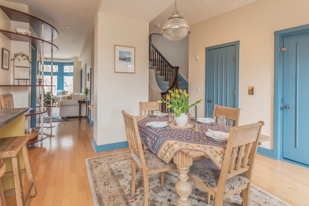 58 Pinckney Street, Unit 3 Boston, MA 02114 - Photo 11 of 27