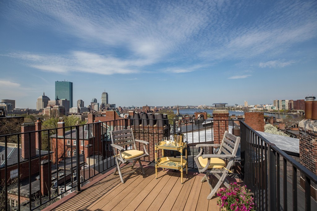 58 Pinckney Street, Unit 3 Boston, MA 02114 - Photo 25 of 27