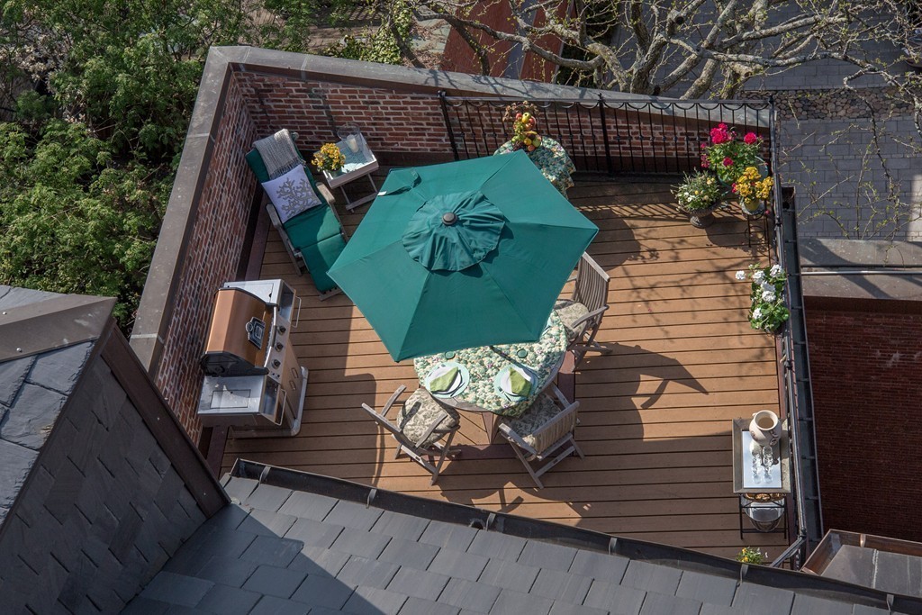 58 Pinckney Street, Unit 3 Boston, MA 02114 - Photo 26 of 27