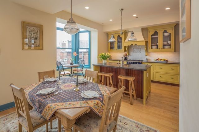 $3,075,000 | 58 Pinckney Street, Unit 3, Boston, MA 02114