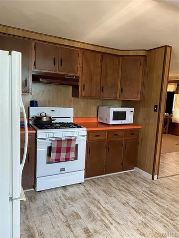 $205,000 | 211 Macarthur Street, Newburg, MO 65550