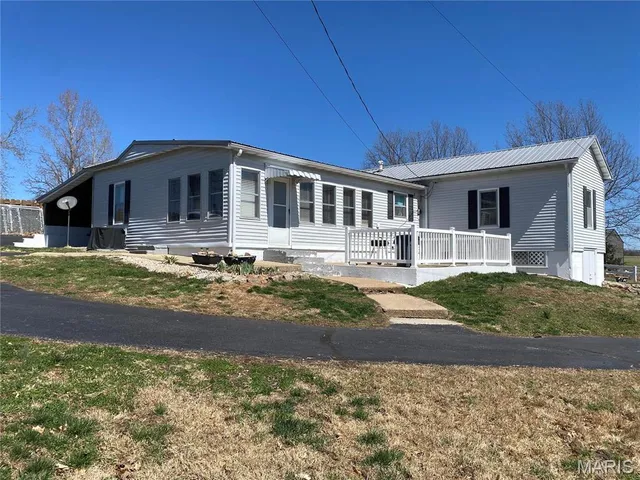 $205,000 | 211 Macarthur Street, Newburg, MO 65550