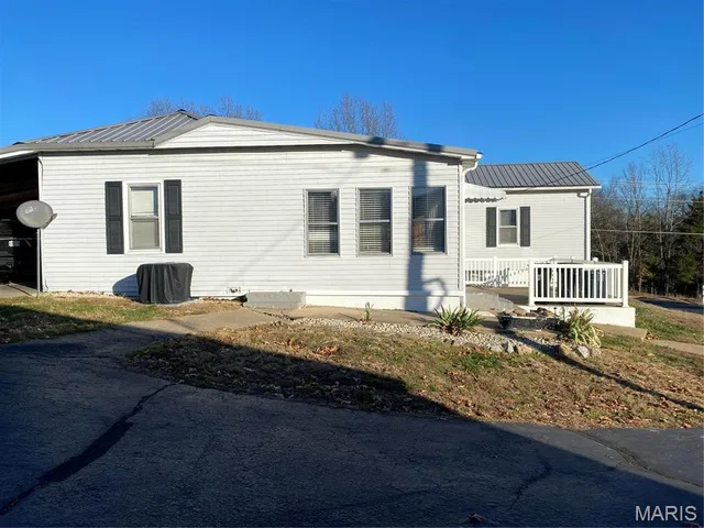 $205,000 | 211 Macarthur Street, Newburg, MO 65550