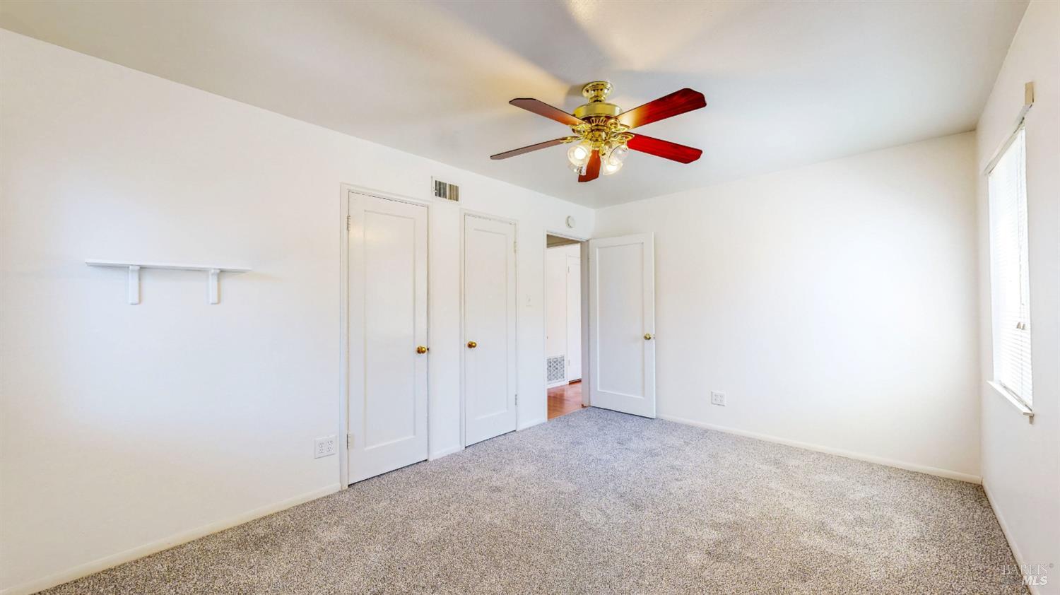 809 Maple Avenue Vallejo, CA 94591 - Photo 27 of 46 a view of an empty room
