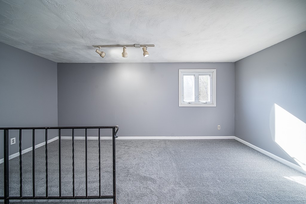 636 Franklin Road Coventry, RI 02816 - Photo 14 of 29