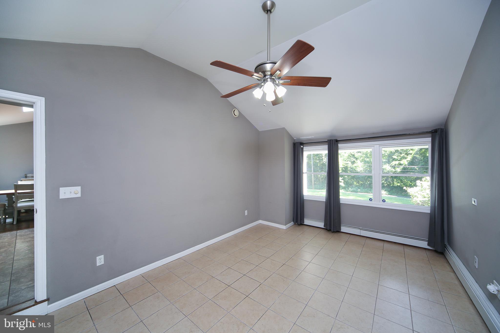216 River Road Washington Crossing, PA 18977 - Photo 19 of 31 Family Room